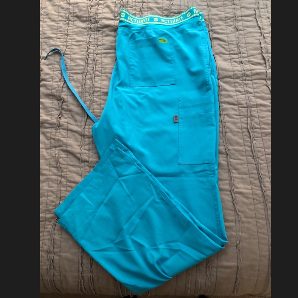 🚫 SOLD- Turquoise Med Couture Cargo Scrub Pants